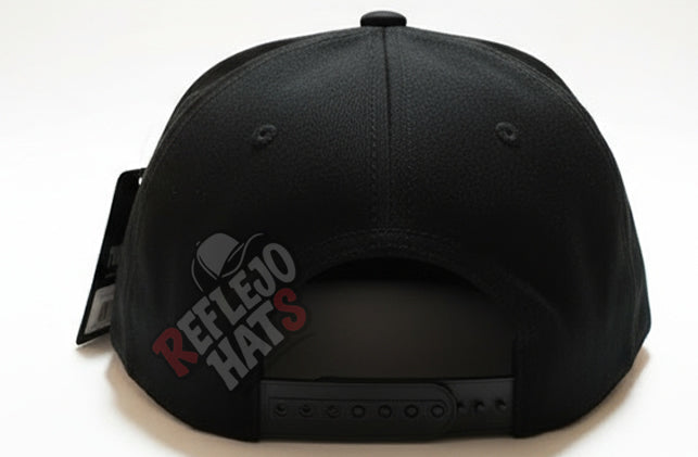 Cali Script Snapback Hat – Black/Red/Green